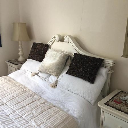 Bed and Breakfast Old Orchard House Lavant Exterior foto